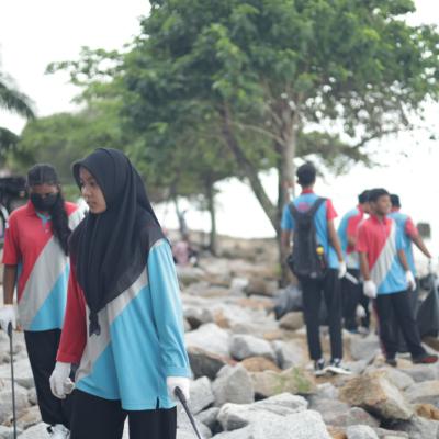Program Kecerian Alam Sekitar Di Pantai Robina 1