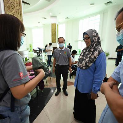 Majlis Penyerahan Perca Kain Kepada Komuniti Oleh South Island Garment 5