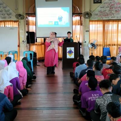 Taklimat Pengasingan Sisa Dipunca Serta Bengkel Upcycle Di SJKC KAY SIN, Machang Bubuk, SPT Dan Smk Dato Hj Ahmad Said, SPU