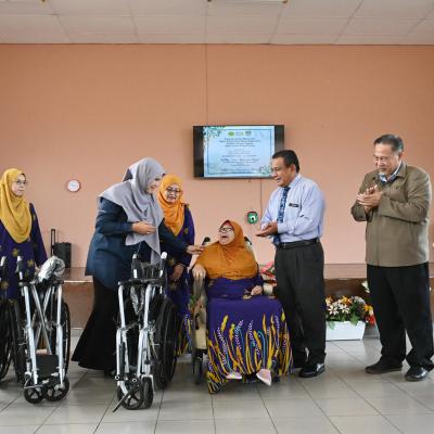 Program Jalinan Mesra Dan Majlis Penyerahan Kerusi Roda 6