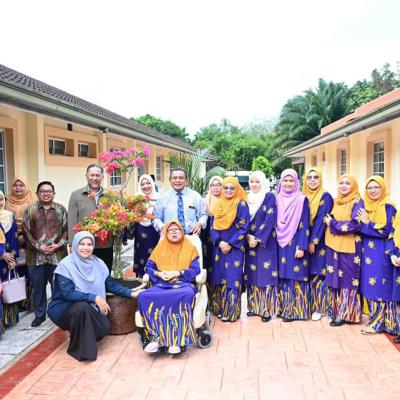Program Jalinan Mesra Dan Majlis Penyerahan Kerusi Roda 8