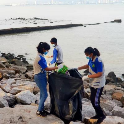 Majlis Perasmian Pembersihan Pantai Anugerah Sekolah Hijau Di Pantai Robina 6