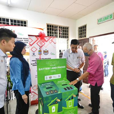 Majlis Pelancaran Pertandingan Pengumpulan Barang Elektrik 10