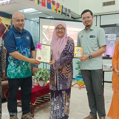 Pameran Upcycle Di Maktab Perguruan Tuanku Bainun 3