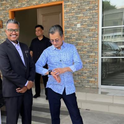 Yb Dato Dr. Mohamad Bin Abdul Hamid 2