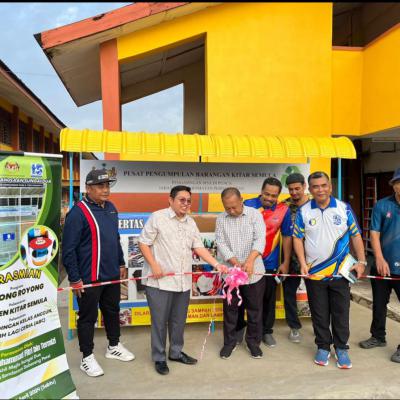 Penyerahan Sangkar Kitar Semula Di Sk Sungai Dua 1