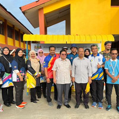Penyerahan Sangkar Kitar Semula Di Sk Sungai Dua 3