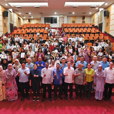 Majlis Penyampaian Hadiah Bagi Program Pertandingan 3