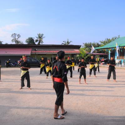 Penyampaian Hadiah Halaman Rumah Bersih Guar Kepayang 2