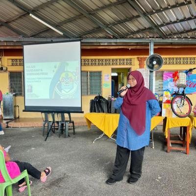 TAKLIMAT PENGASINGAN SISA DI PUNCA DAN PAMERAN UPCYCLE SEMPENA MINI KARNIVAL & KEM DIABETES