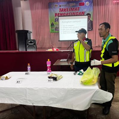 Taklimat Pengasingan Sisa Di Punca Di Taman Chai Leng Spt 4
