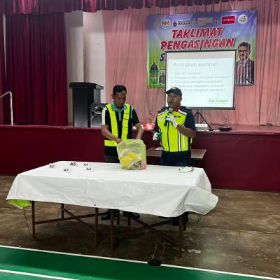 Taklimat Pengasingan Sisa Di Punca Di Taman Chai Leng Spt 7